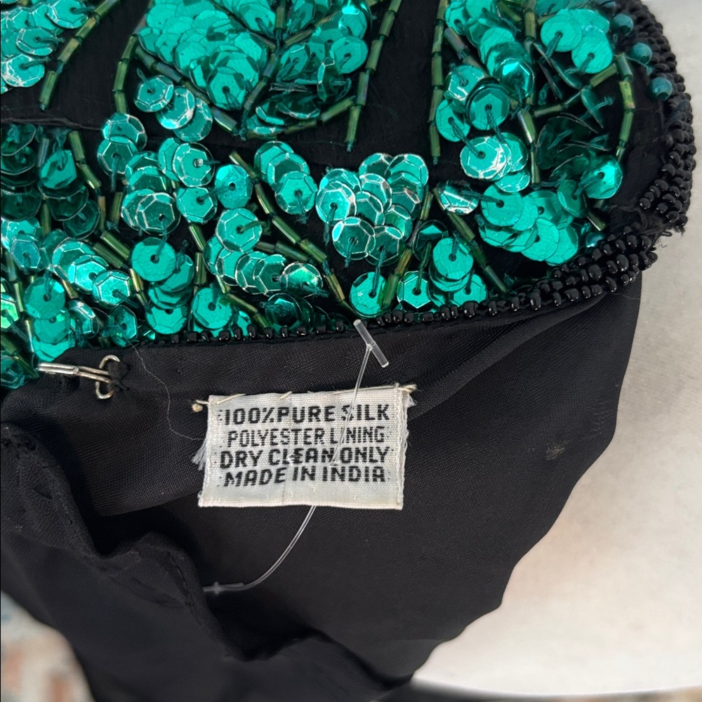 Vintage Carina Black Green Sequin Beaded Dress Size Medium 100% Silk Formal Sz M - Picture 12 of 15